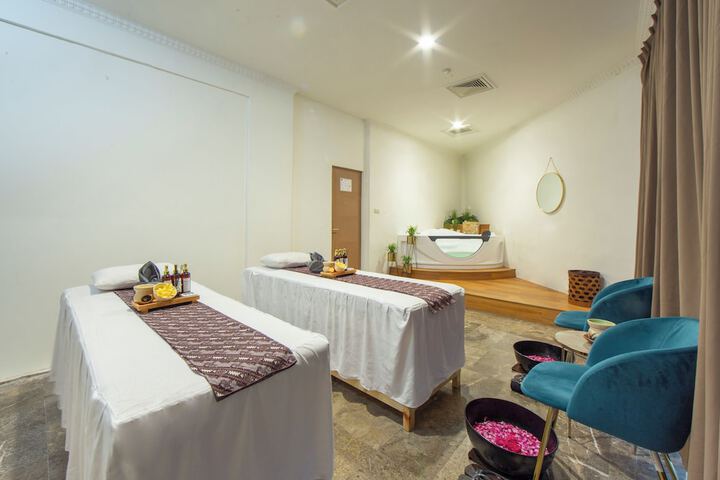 Relaxing Spa