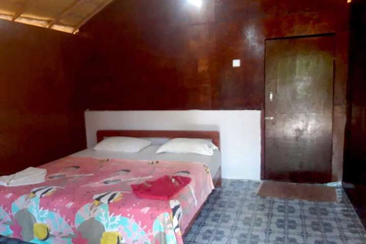 Room 30 of 78