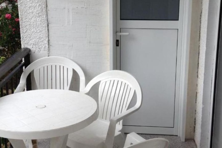Terrace/Patio 2 of 19