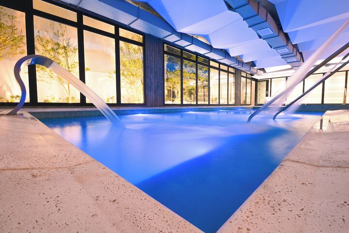 Pool 57 of 107
