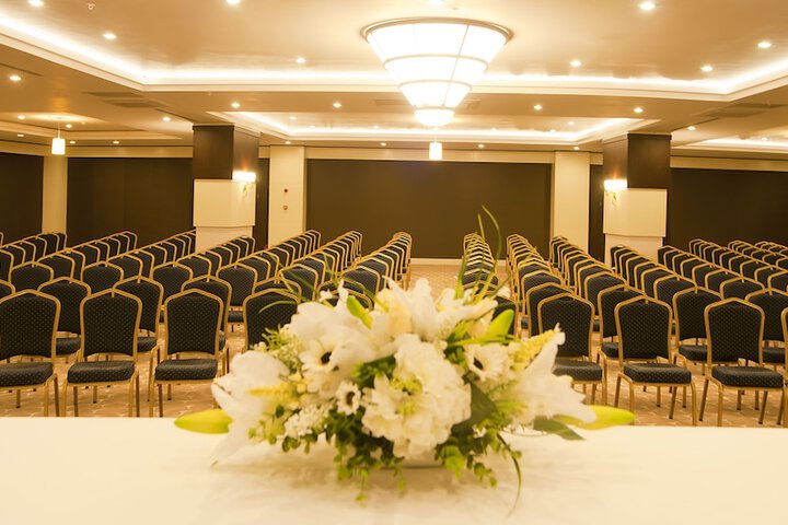 Wedding/Banquet 39 of 51
