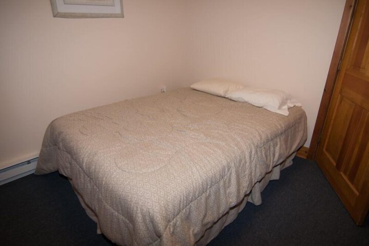 Room 5 of 14