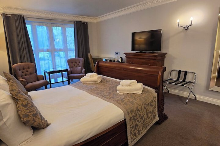 Room 47 of 137