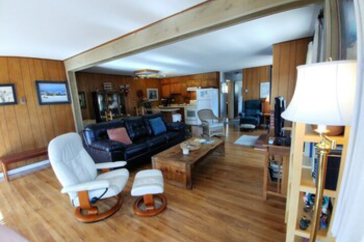 Room 16 of 24