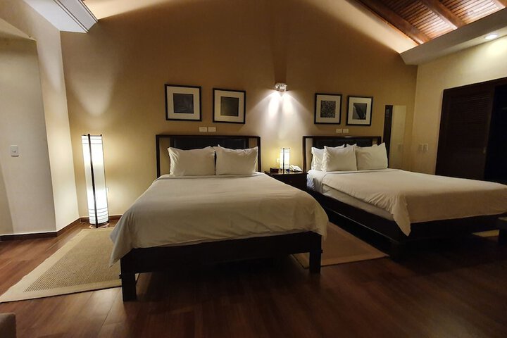 Room 17 of 53