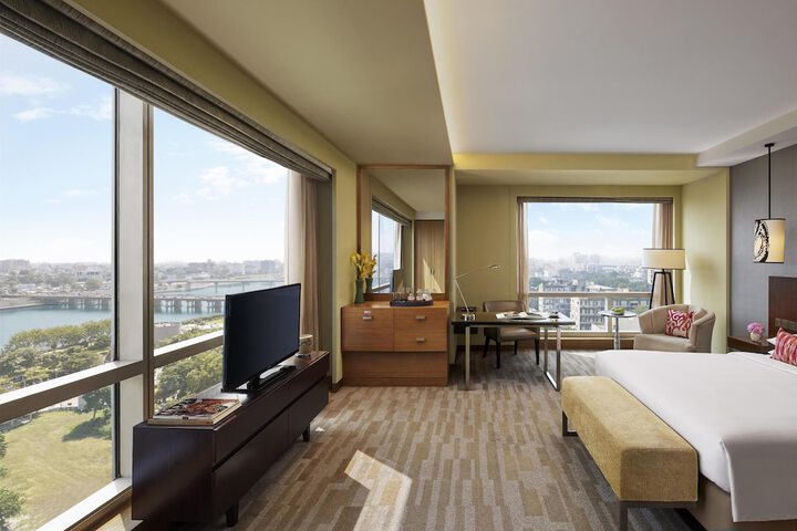 Room 34 of 88