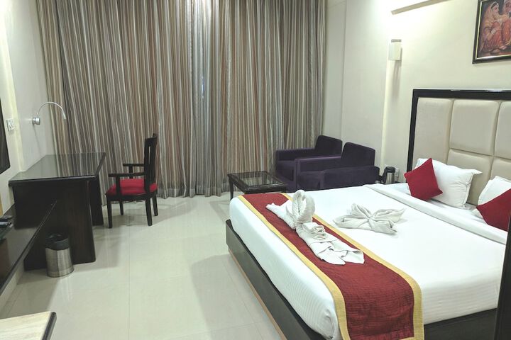 Room 30 of 84