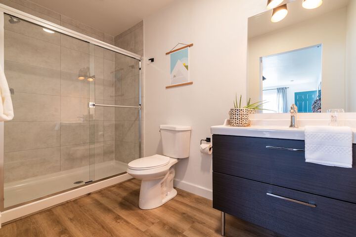 Bathroom amenities