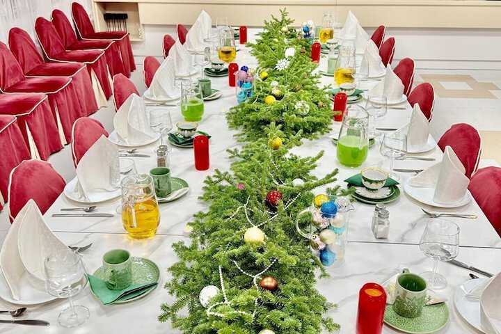 Dining 100 of 108