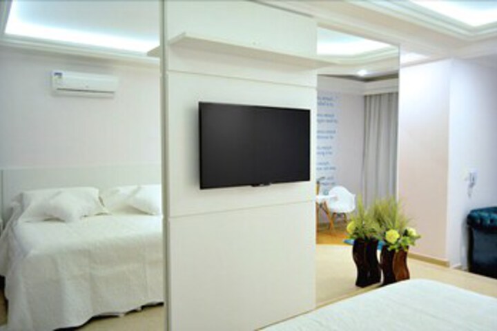 Room 16 of 17