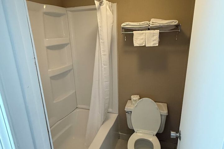 Clean Restrooms