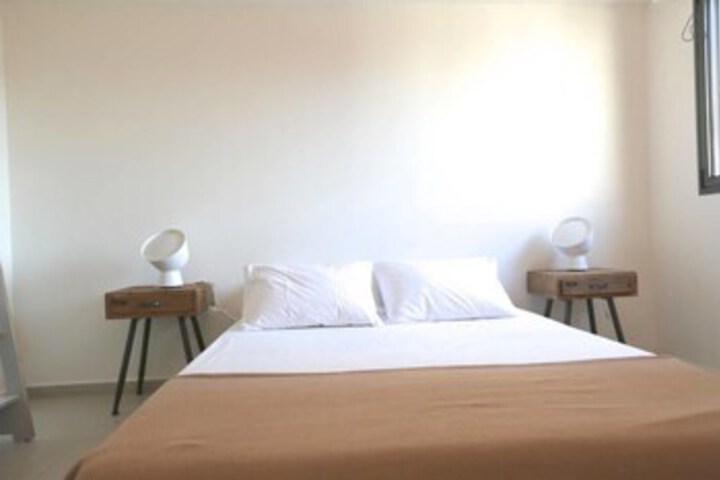 Room 16 of 21
