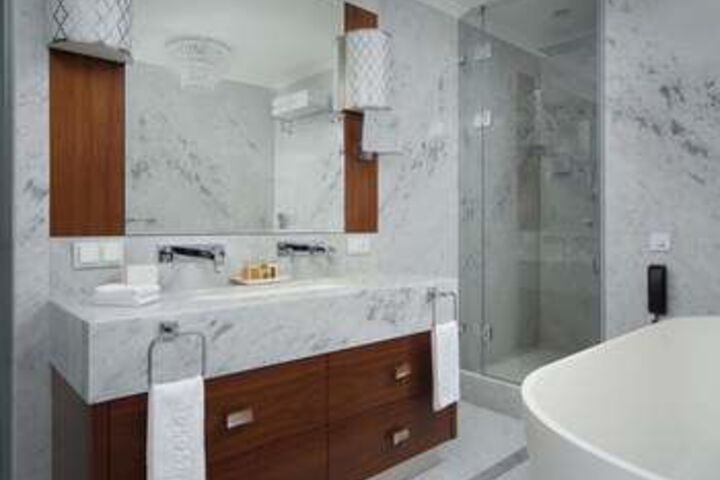 Bath Photo