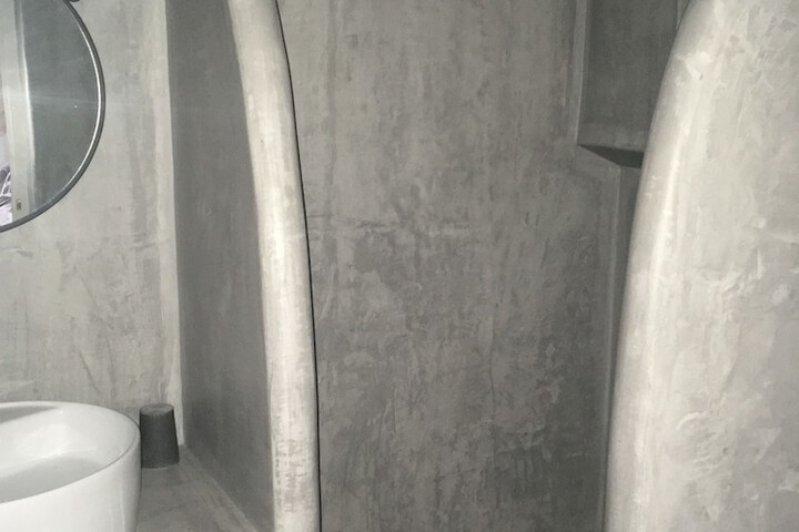 Room 51 of 83