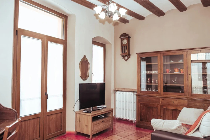 Room 4 of 17