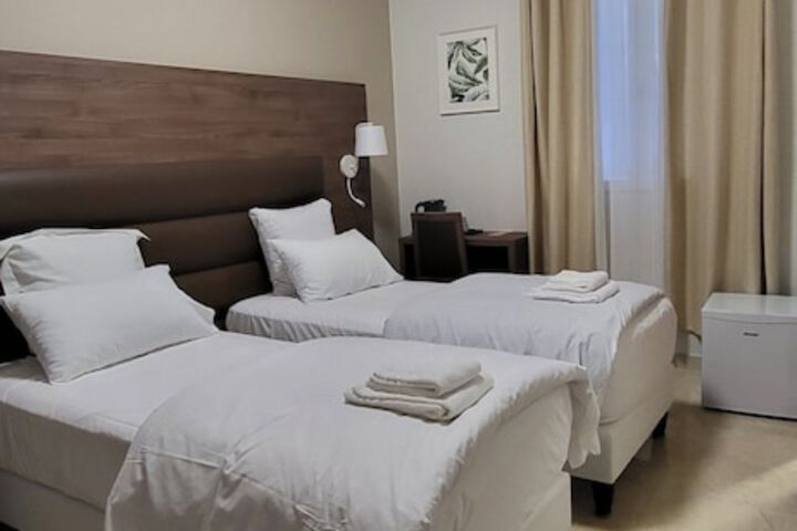 Room 20 of 68