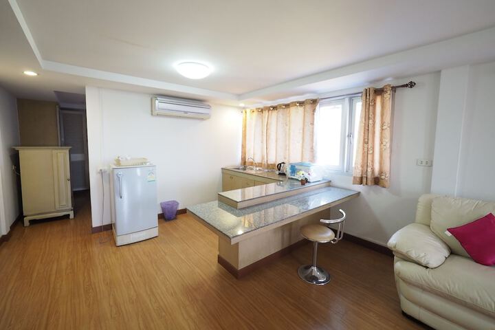 Room 26 of 46