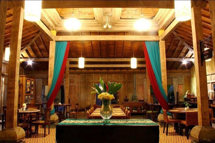 Restaurants