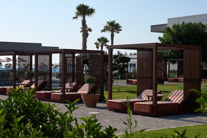Hotel Exterior 197 of 225