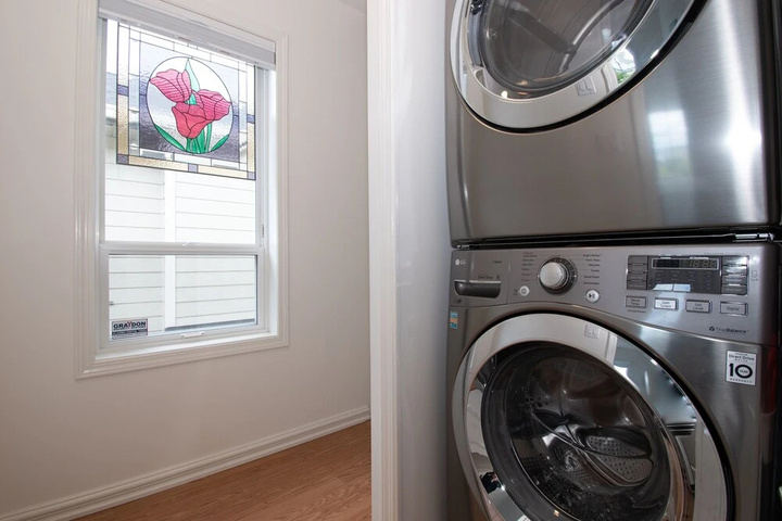 492 by The Beach 2 Bedroom Townhouse by RedAwning