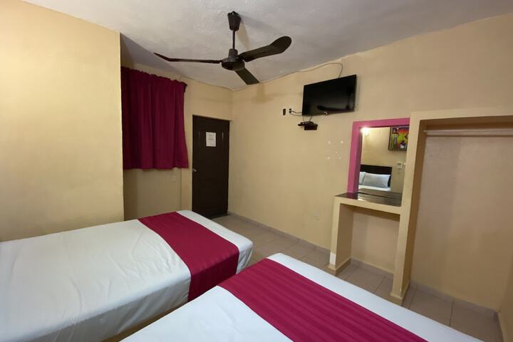 Room 10 of 30