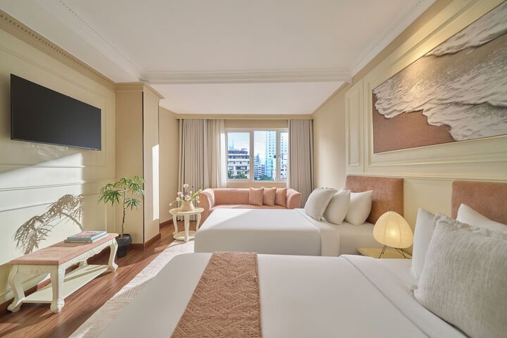 Room 6 of 50