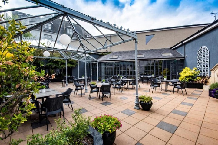 Terrace/Patio 109 of 112