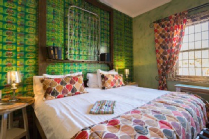 Room 92 of 252