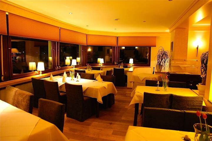 Hotel Interior 15 of 31
