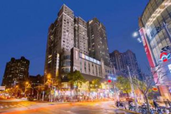 Yishi Hotel