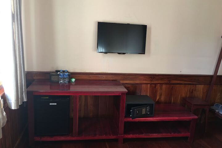Room 34 of 73