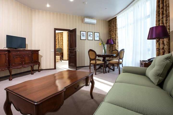 Room 39 of 69