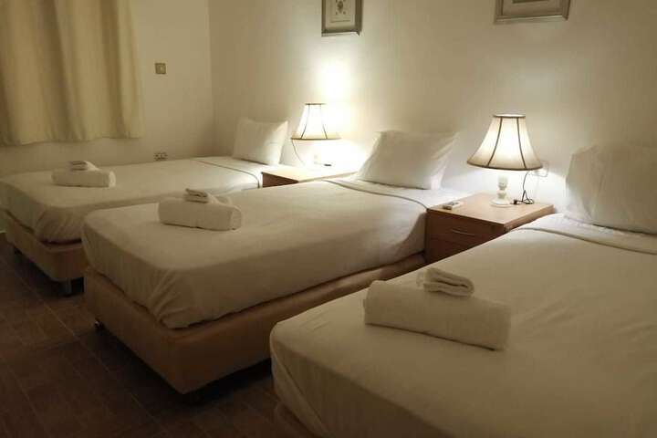 Room 11 of 26