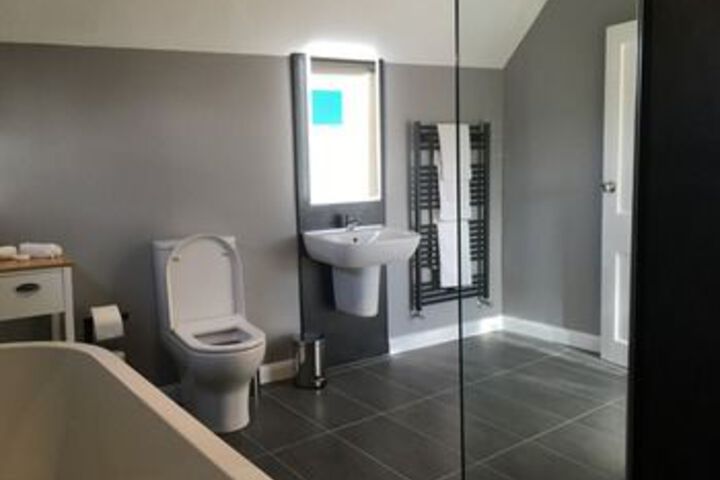 Room 8 of 29
