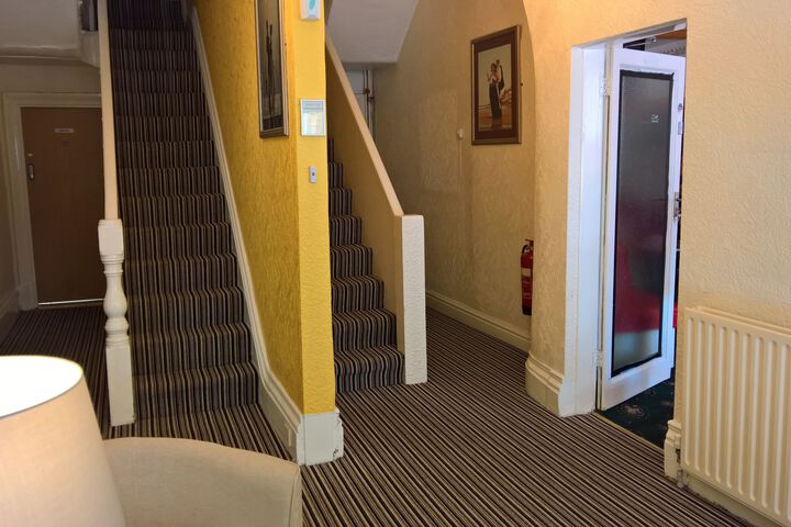 Hotel 11 of 30