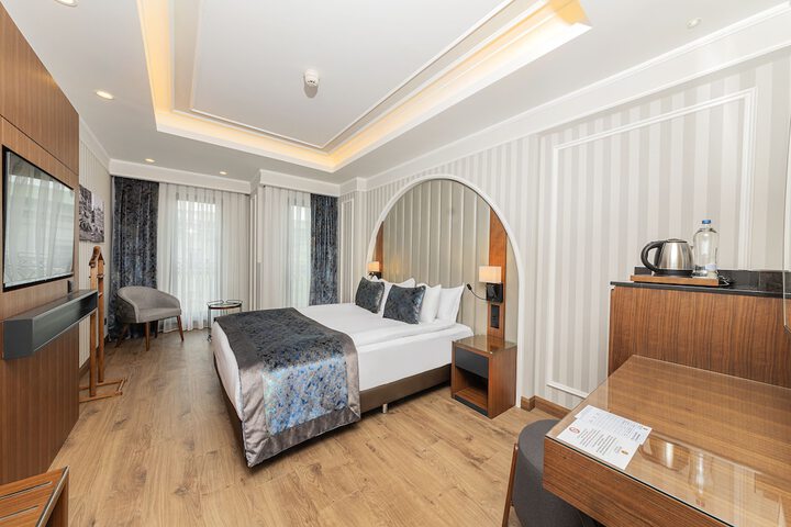 Room 52 of 130