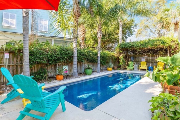 Pool 23 of 43