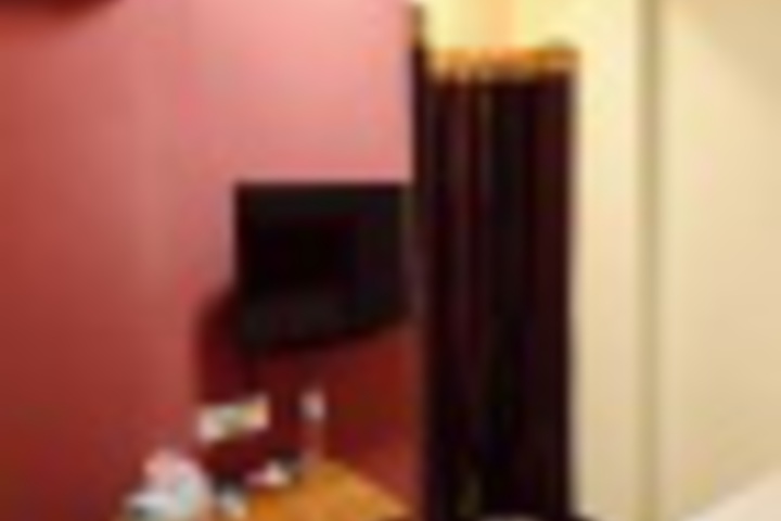 Room 111 of 228
