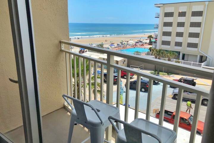 Beach/ocean view