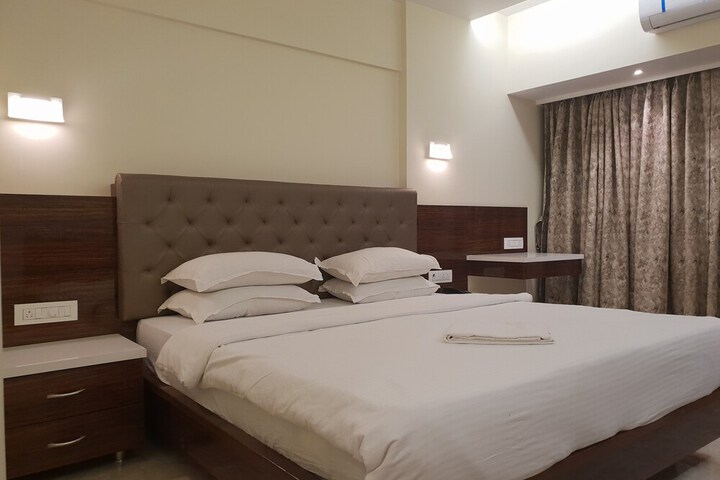 Room 50 of 97