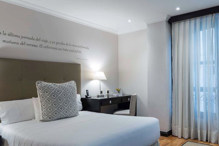 Room 16 of 41