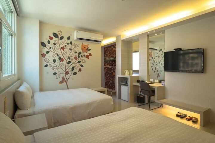 Room 7 of 52