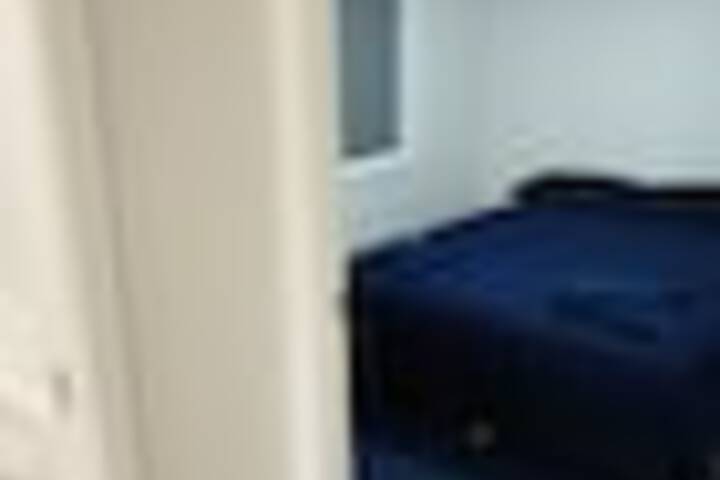 Room 11 of 78