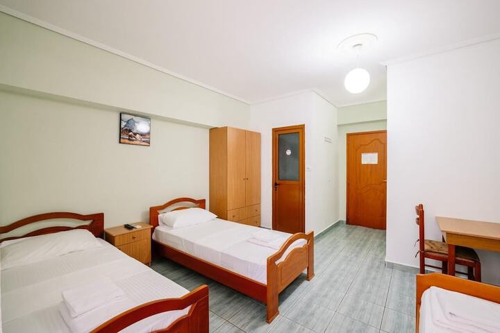 Room 19 of 65