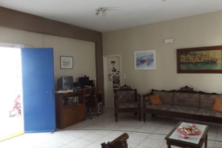 Room 19 of 28