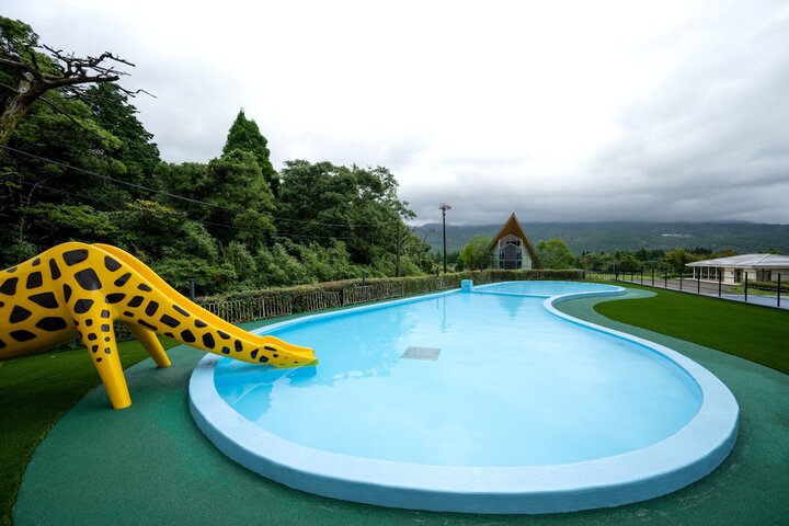 Pool 87 of 200