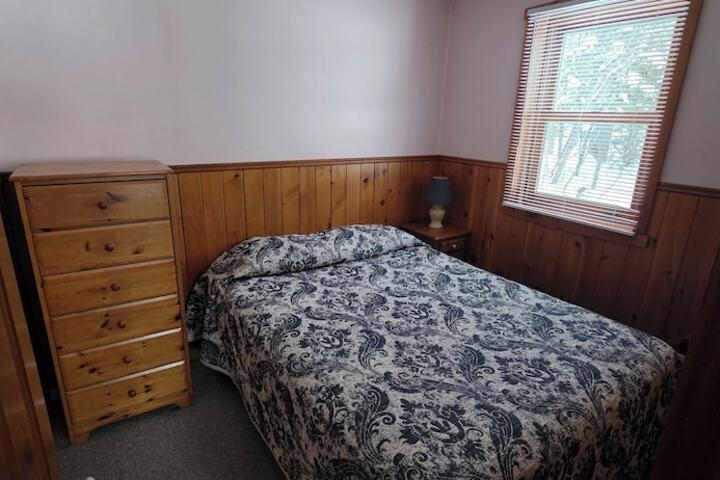 Room 6 of 32