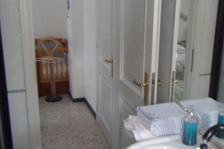 Room 15 of 29
