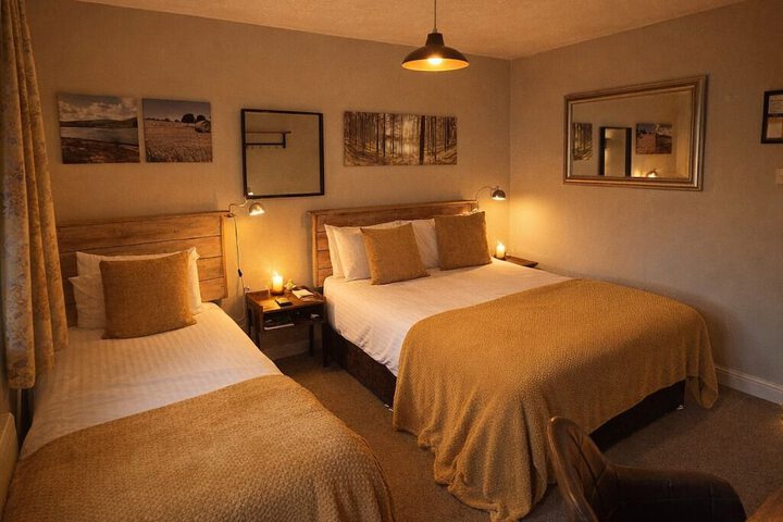 Room 40 of 147