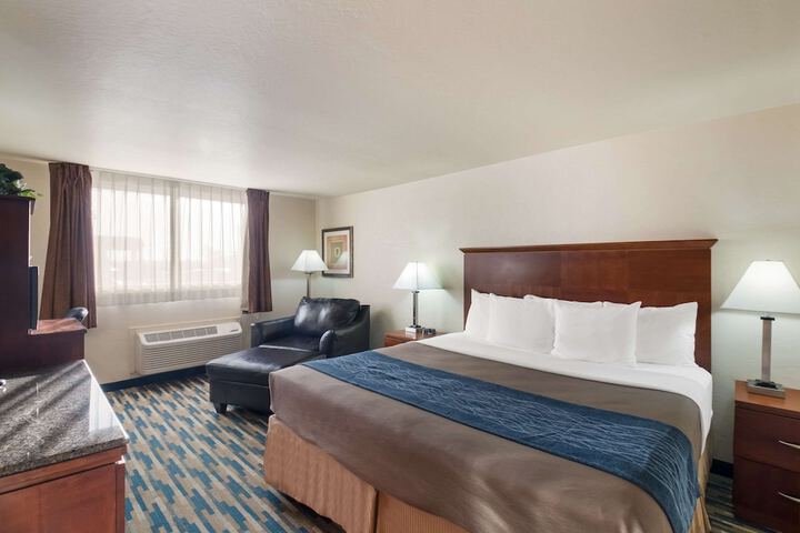 Room 21 of 57
